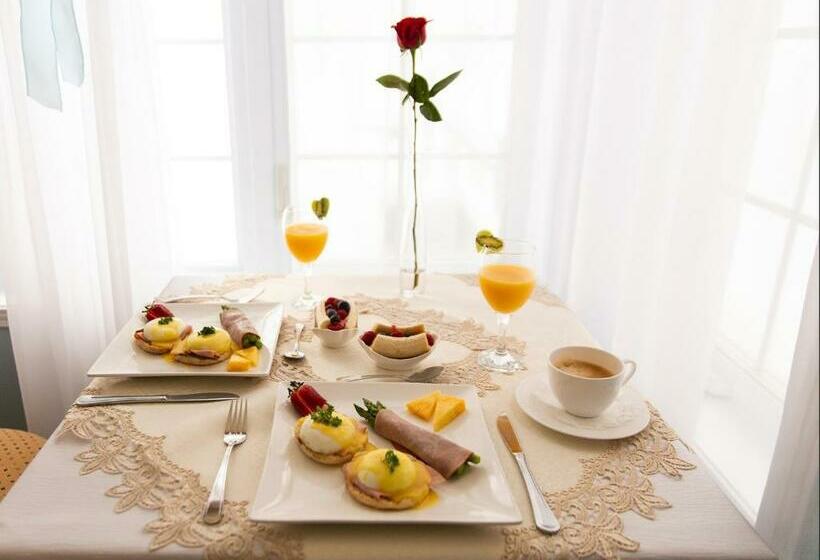 スイート, Au Coeur De Saint Sauveur