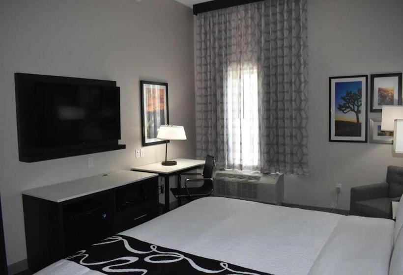 장애인을 위한 킹사이즈 침대 스탠다드 룸, Laquinta Inn & Suites By Wyndham San Bernardino