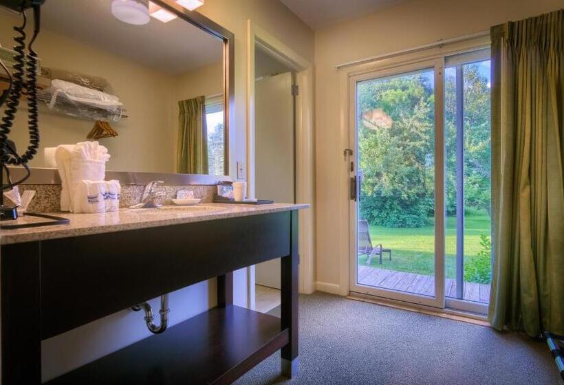 اتاق سوپریور, Sun & Ski Inn And Suites