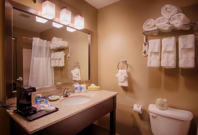 سوییت جونیور, Sun & Ski Inn And Suites