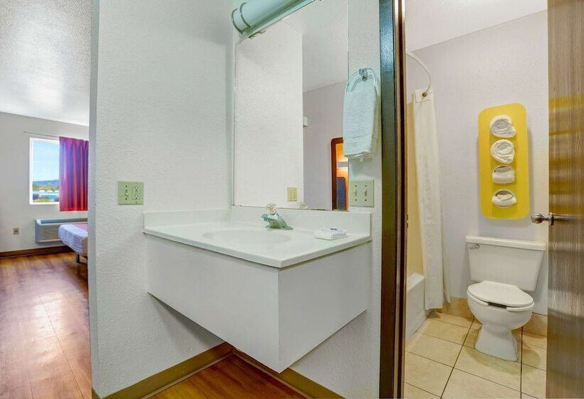 Номер Стандарт 2 Двуспальные Кровати, Motel 6silver City, Nm