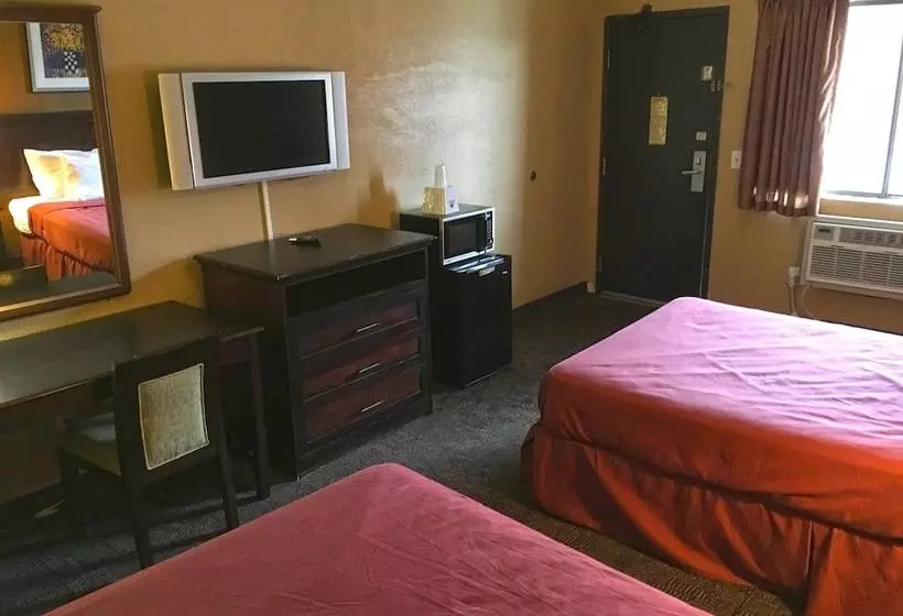 ２ダブルベッドのスタンダードルーム, Americas Best Value Inn Livonia/detroit