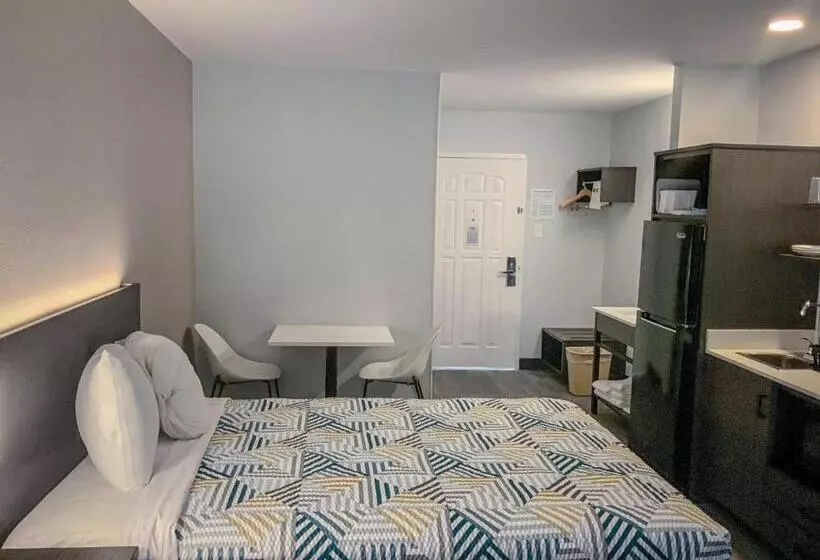 身障者適用キングサイズベッドルーム, Studio 6 San Angelo, Tx