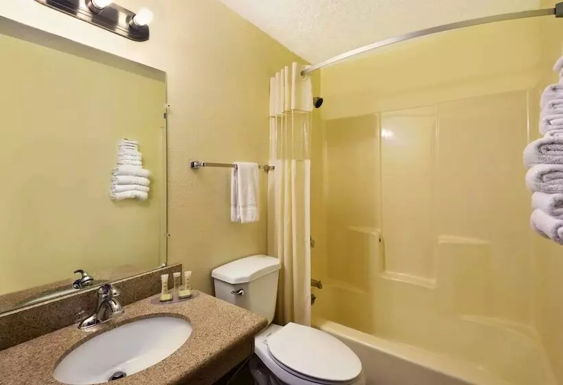 Standard-huone 2 Parivuodetta, Super 8 By Wyndham Alamogordo