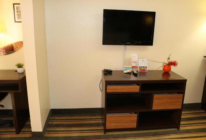 スタンダードルーム, Super 8 By Wyndham Dublin