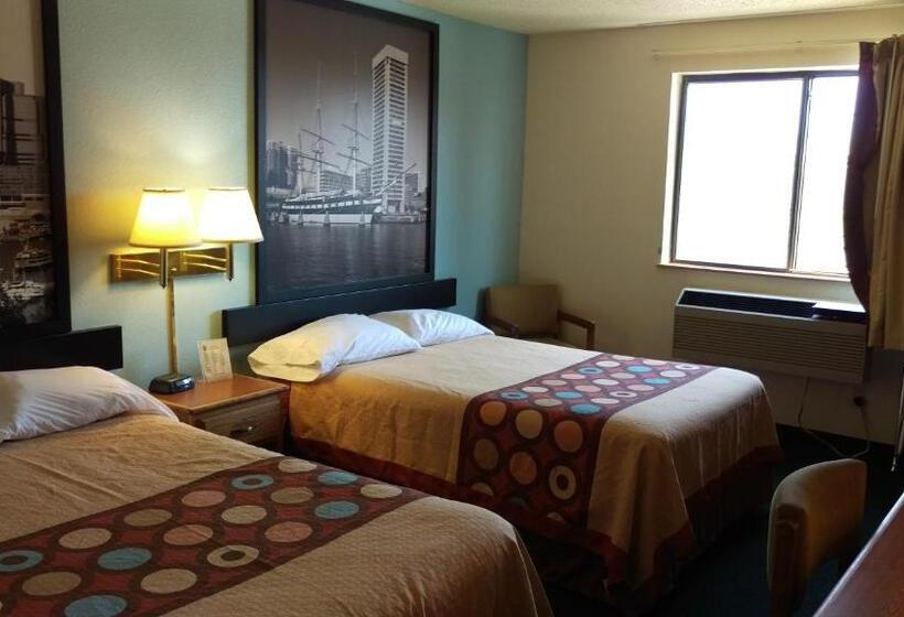 Номер Deluxe, Super 8 By Wyndham Thurmont