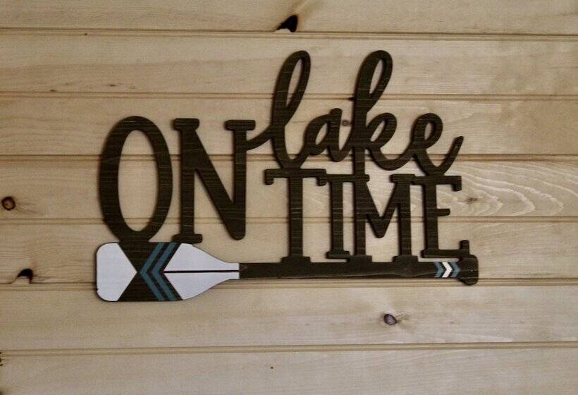 スイート, The Sundowner On Lake George