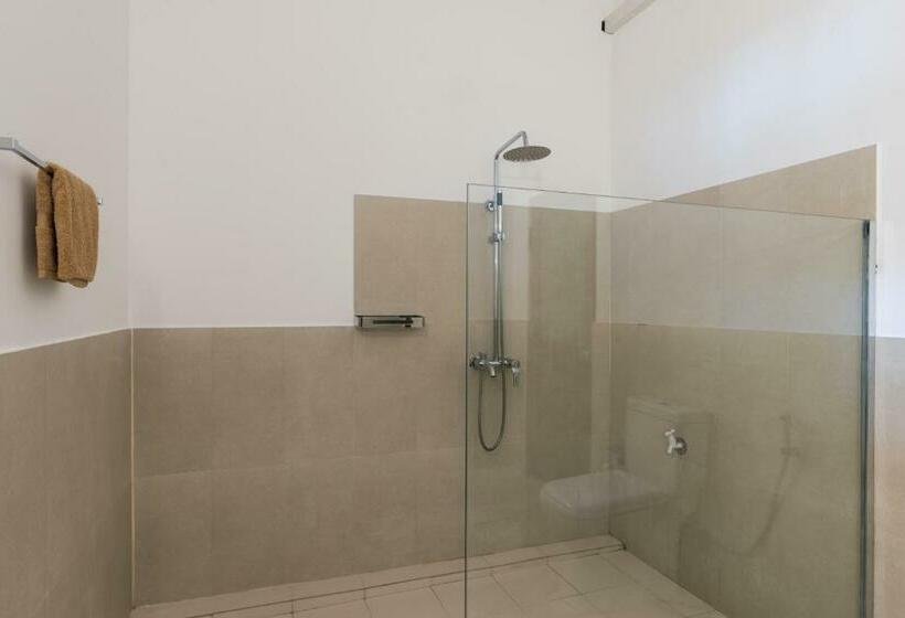 스탠다드 룸 킹사이즈 침대, La Dolce Vita