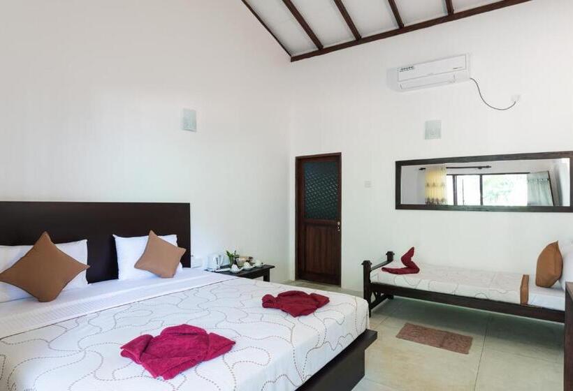 스탠다드 트리플 룸 가든 전망, La Dolce Vita