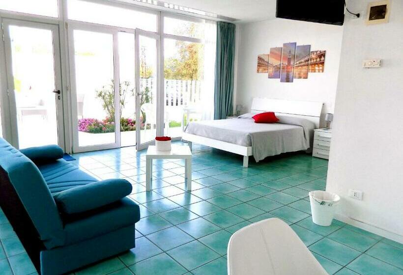 اتاق استاندارد با چشمانداز باغ, Villa Marina