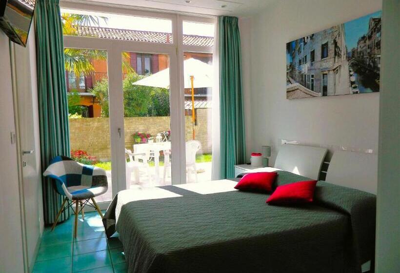 اتاق استاندارد, Villa Marina