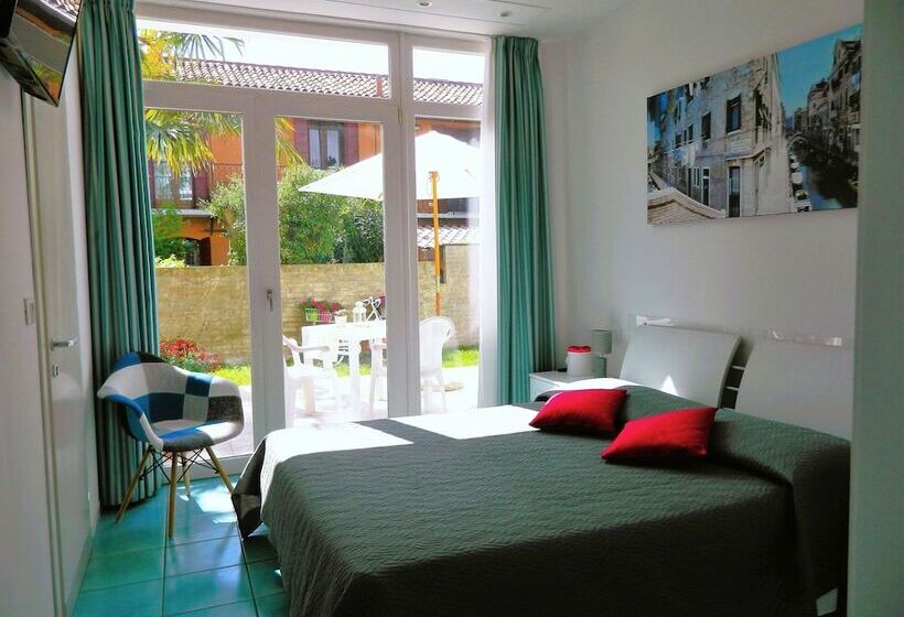 اتاق استاندارد, Villa Marina