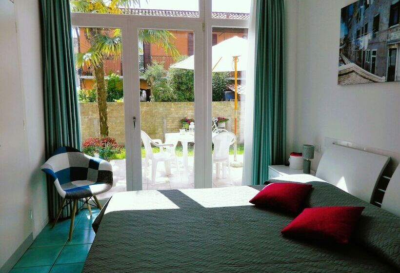 اتاق استاندارد, Villa Marina