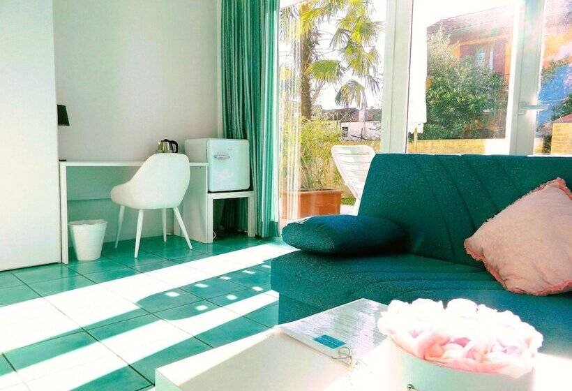 اتاق استاندارد با چشمانداز باغ, Villa Marina