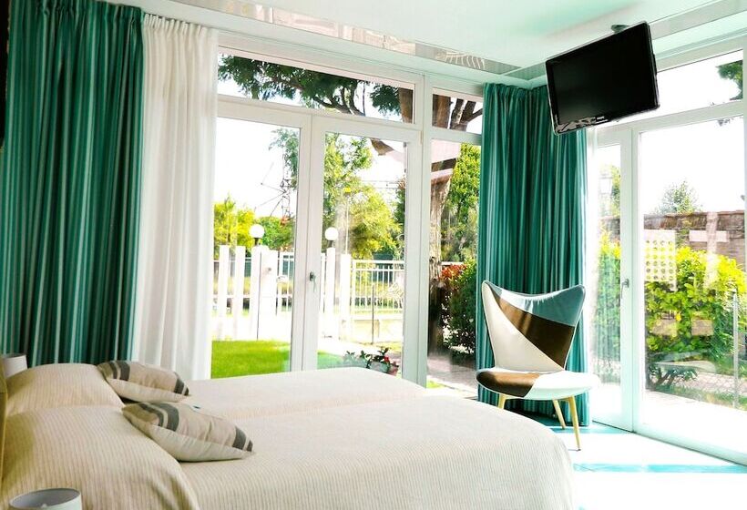 اتاق استاندارد با چشمانداز باغ, Villa Marina