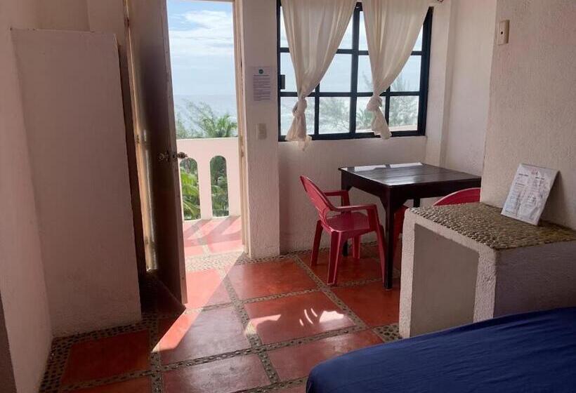 Quarto Superior, La Coral Beach House