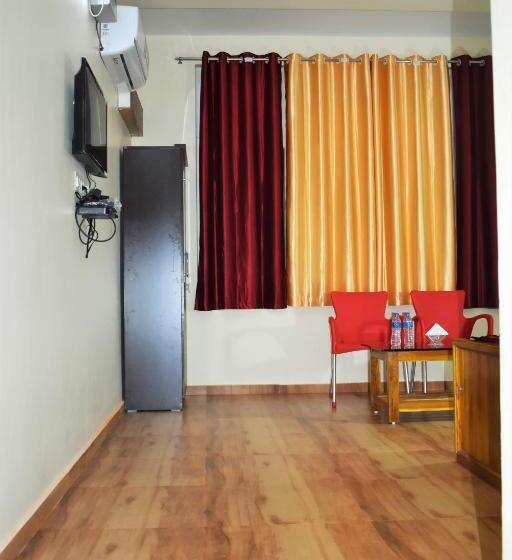 高级大房间, Viraz Valley