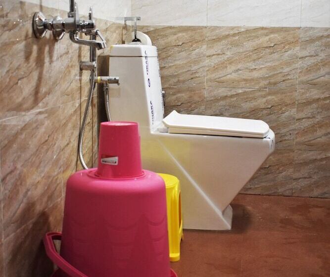 高级大房间, Viraz Valley