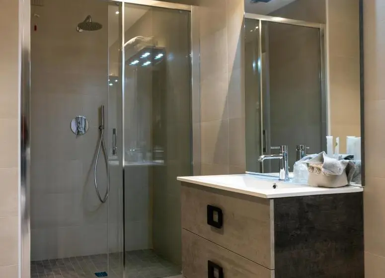 デラックスルーム, Brigante Suites