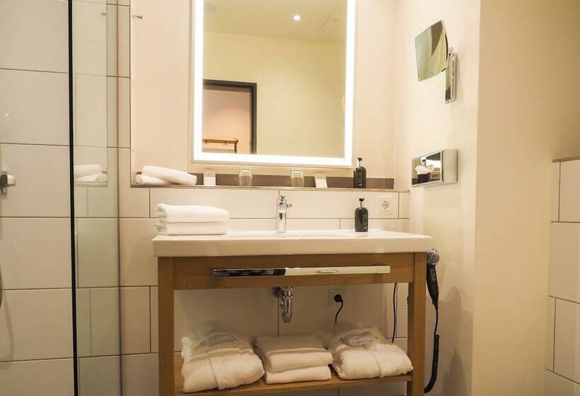 标准间, Anklamer Hof, Bw Signature Collection