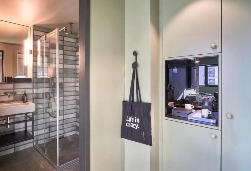 اتاق استاندارد با تخت بزرگ, Gekko House, Frankfurt, A Tribute Portfolio