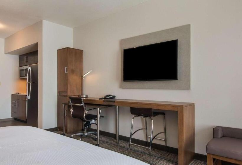 سوییت, Mainstay Suites East Camden