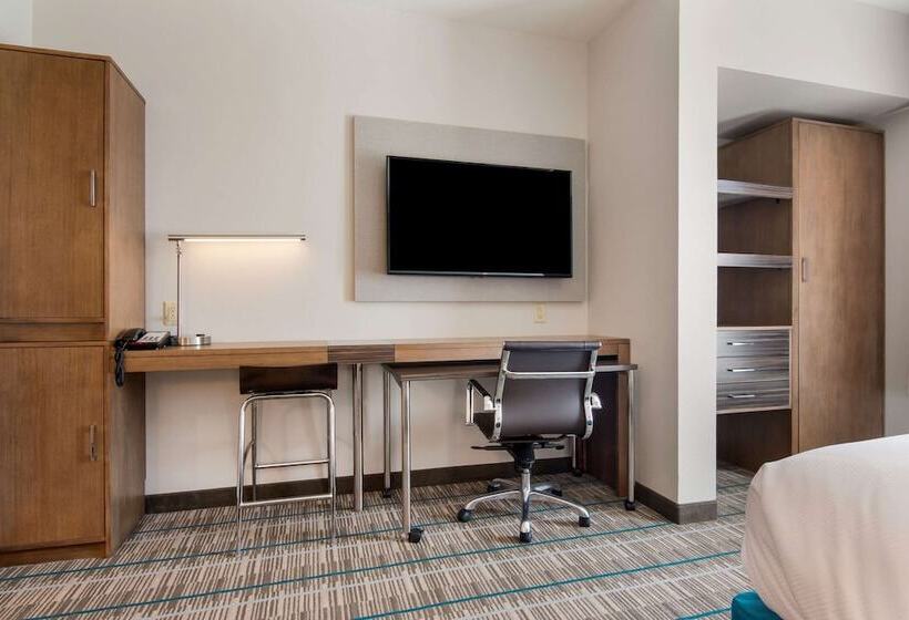 스위트, Mainstay Suites East Camden