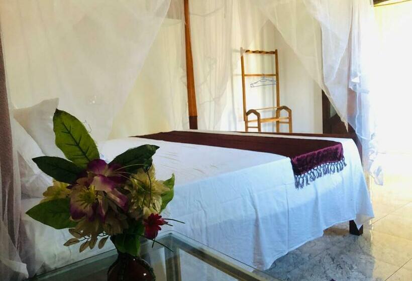 Вилла 2 Спальни, Villa Jasmine Hikkaduwa