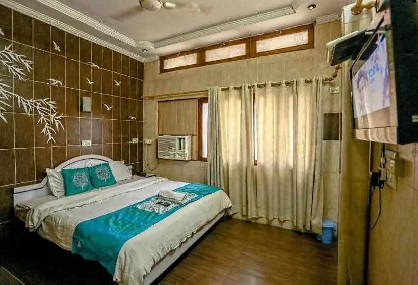 スタンダードルーム, The Trekkers Hostel   Dehradun