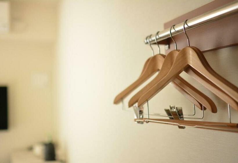 غرفة قياسية, Luxcare