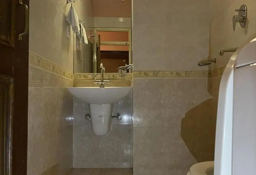 اتاق استاندارد, Valley View Inn