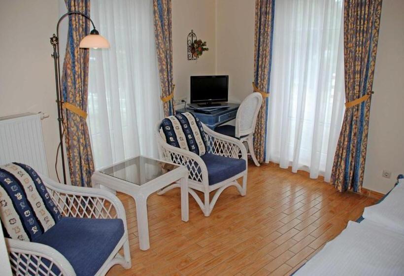 Трехместный Номер Базовый, Deb 021 Hotel In Juliusruh Auf Rue