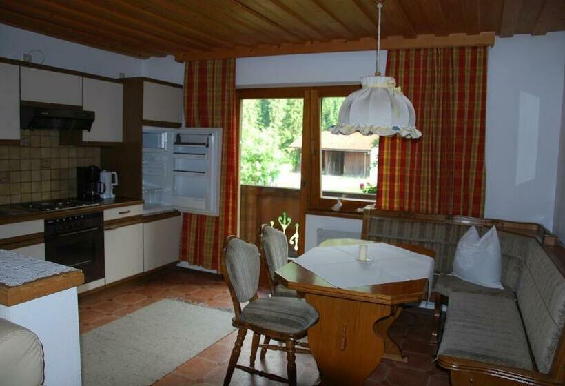 Апартаменты 2 Спальни, Rosumerhof