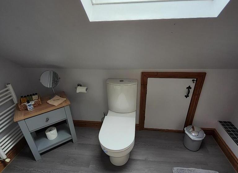 스탠다드 룸, Ha Penny Acre