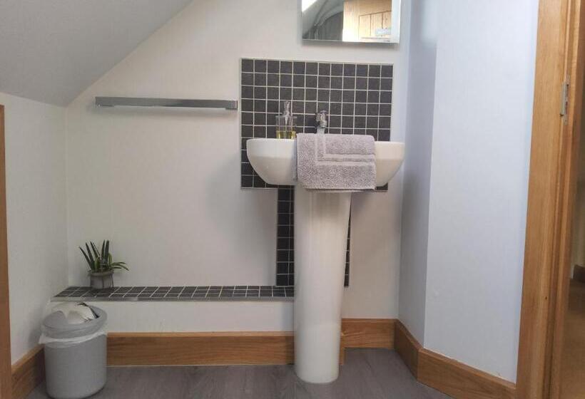 Standard room with outdoor bath, Ha Penny Acre