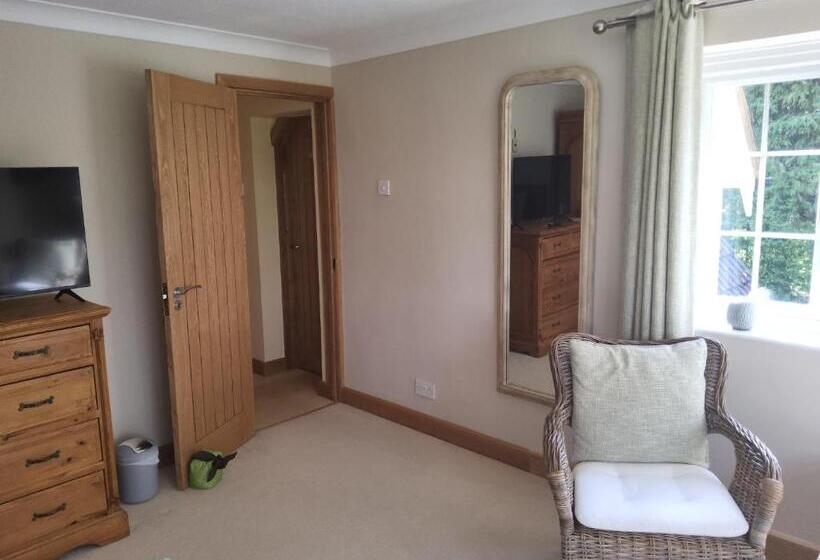 Standard room with outdoor bath, Ha Penny Acre