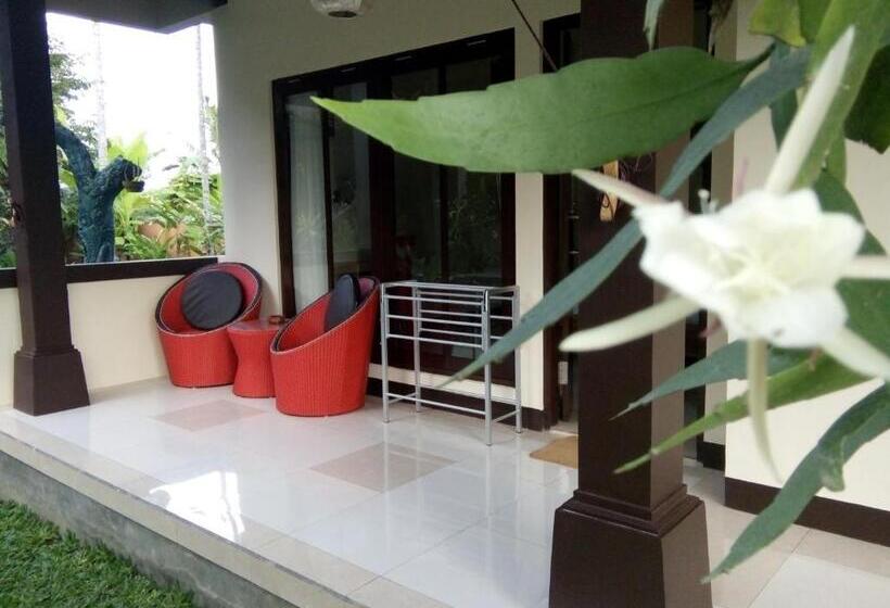 Pokój Deluxe z Balkonem, Indraprastha 2 Bungalow