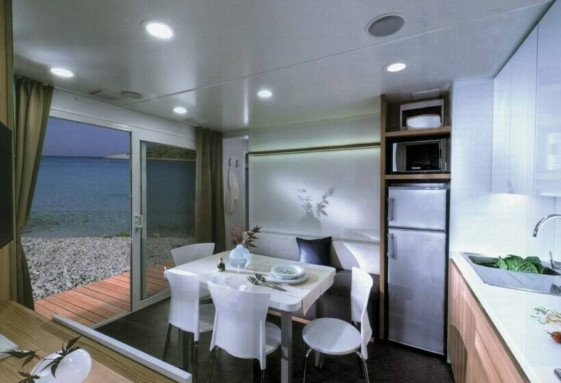 خانه 1 خوابه, Victoria Mobilehome Camping Dole
