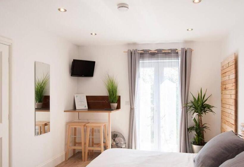 Chambre Supérieure avec Terrasse, Thistledene