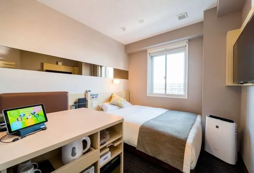Superior-huone, Super Hotel Premier Musashi Kosugi Ekimae