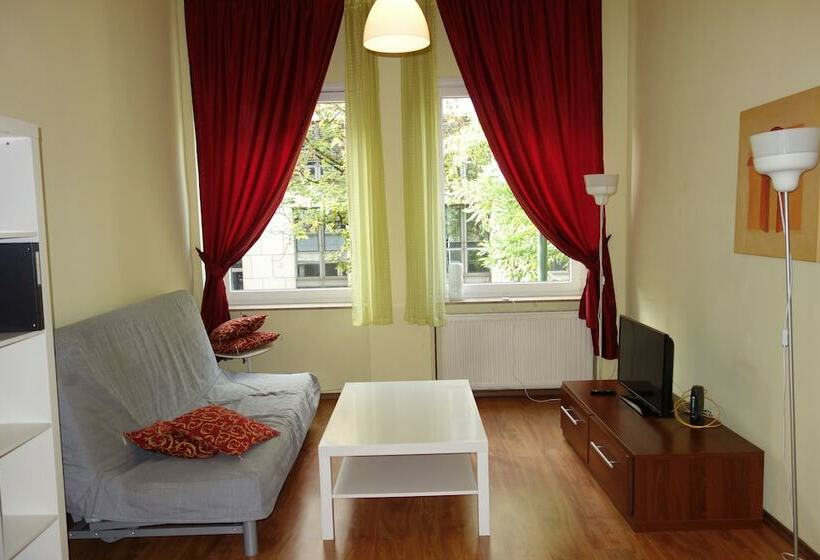 2-Bedroom Classic Apartment, Tolstov Hotels Media Harbour Apartment