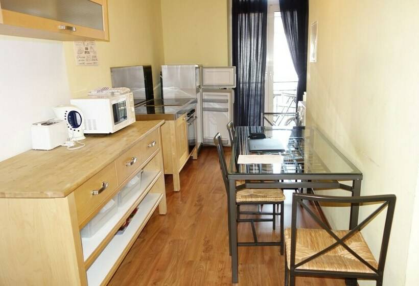 2-Bedroom Classic Apartment, Tolstov Hotels Media Harbour Apartment