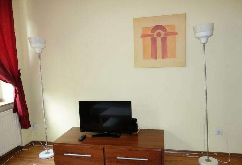 2-Bedroom Classic Apartment, Tolstov Hotels Media Harbour Apartment