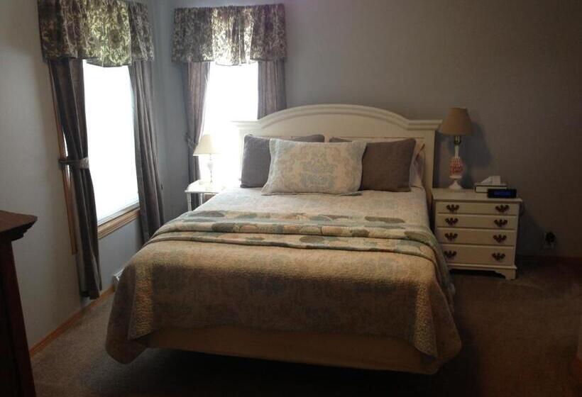 3间卧室的房子, Goldberry Woods