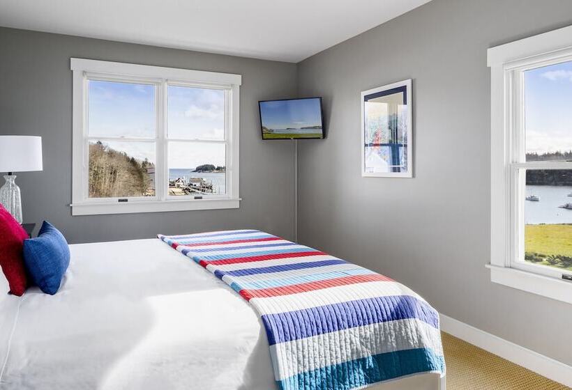 غرفة ديلوكس, East Wind Inn & Suites