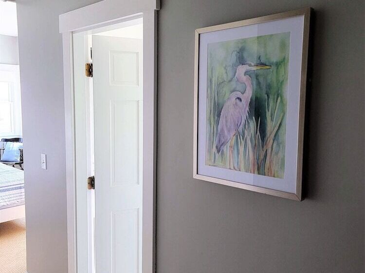 غرفة ديلوكس, East Wind Inn & Suites