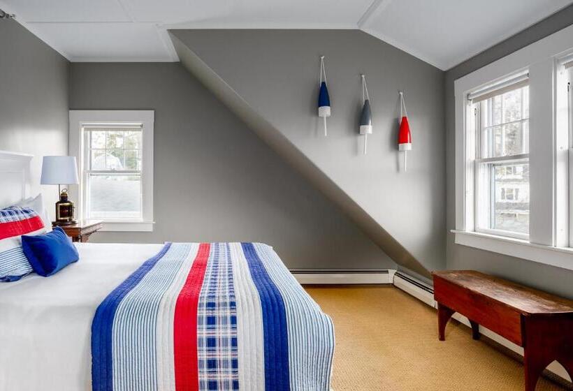 جناح سرير كينج, East Wind Inn & Suites