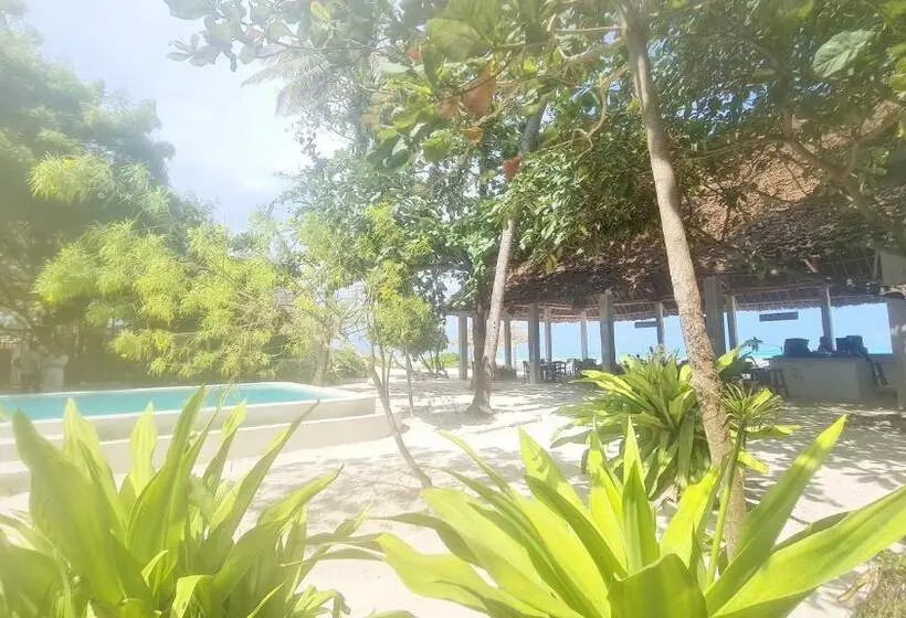 デラックスルーム, Garden Beach Bungalows Jambiani