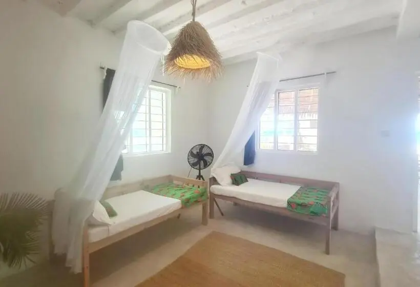 オーシャンビューファミリールーム, Garden Beach Bungalows Jambiani