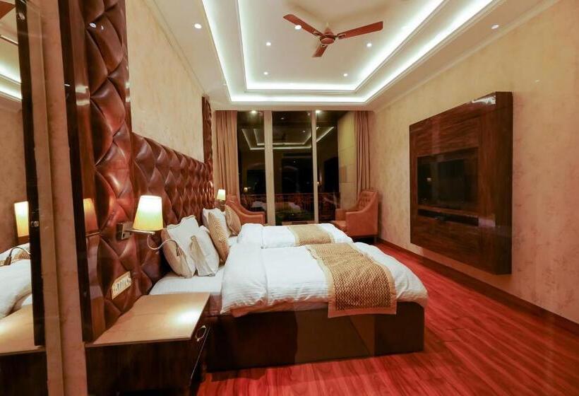 スーペリアールーム, Grand Him Queen Ac Centralized